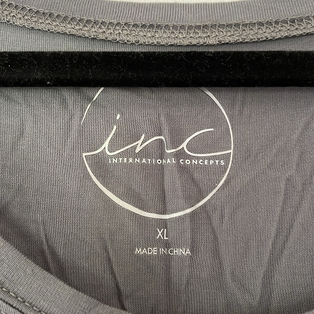 Never Worn - image 4